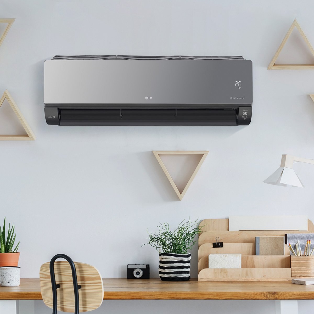 Aire Acondicionado LG 18 BTUS Inverter Frio/Calor